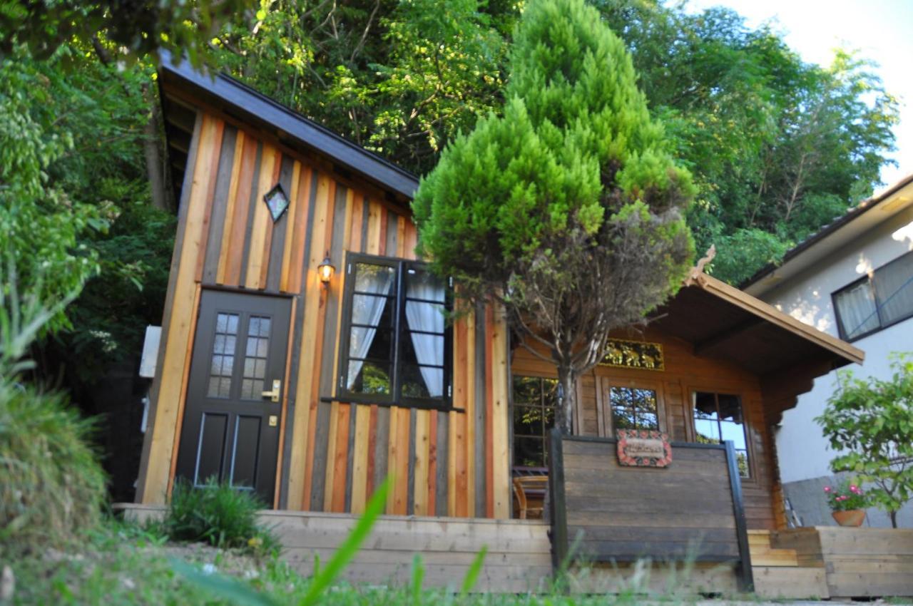 Loft & Log House Villa โอคายาม่า ภายนอก รูปภาพ